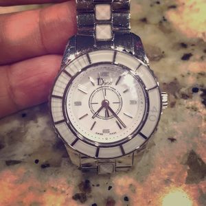 Dior Ladies Watch (Swiss Made)